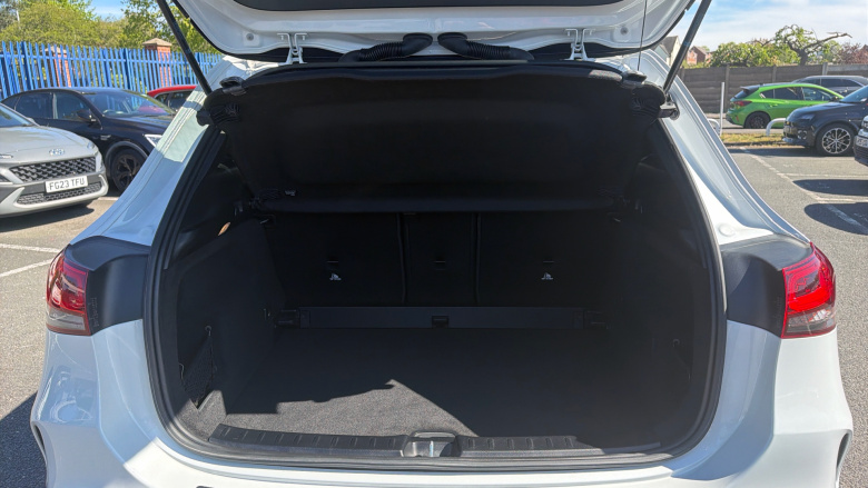 Mercedes-Benz GLA 200d AMG Line Premium 5dr Auto Diesel Hatchback